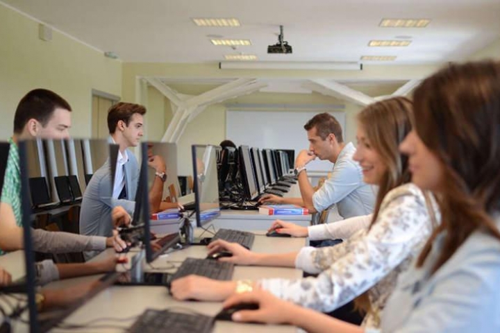 Fakultet za informatiku i računarstvo